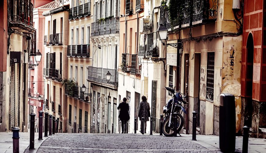 Recorriendo los barrios más auténticos de Madrid