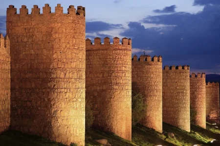 Ávila: between walls and mysticism